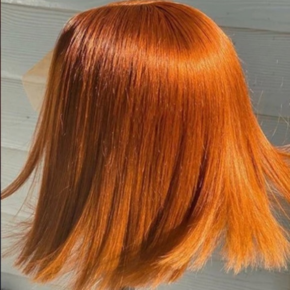 Bob lace front wig - Picture 3 of 4